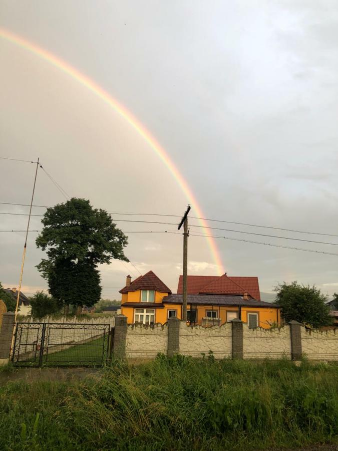 Villa Sadiba Raistok à Staryy Mizun Extérieur photo